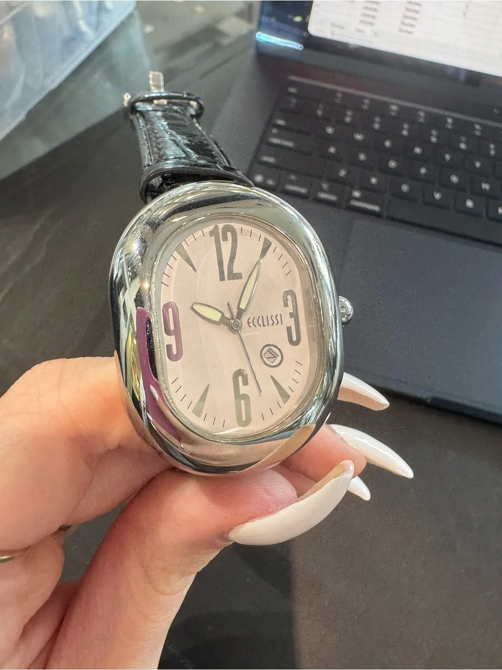 Ecclissi Silver Rounded Oval Quartz Watch with Leather Strap “bath tup”